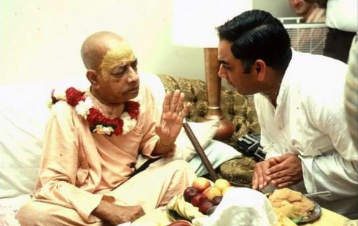 The procedure of how to worship God given by His pure devotee A.C. Bhaktivedanta Swami Srila Prabhupada